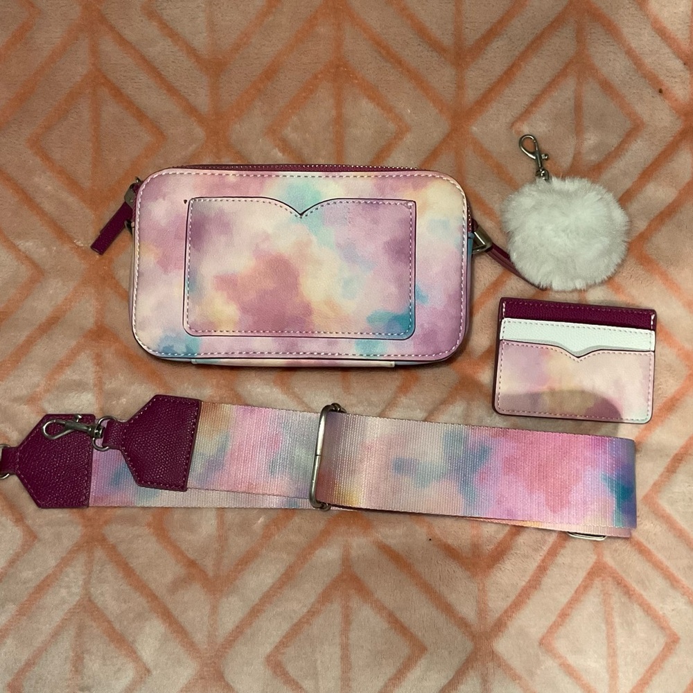 Cross body purse